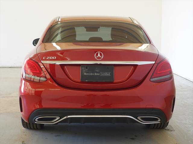 Cクラス C200 ローレウスエディション スポーツプラスパッケージ Bluetooth接続 ETC LEDヘッドライト TV アイドリングストップ クルーズコントロール コネクテッド機能 シートヒーター トランクスルー ナビ バックモニター(3枚目)