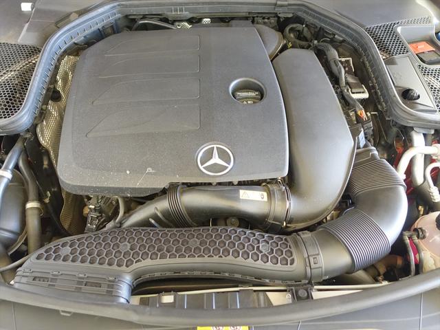 Cクラス C200 ローレウスエディション スポーツプラスパッケージ Bluetooth接続 ETC LEDヘッドライト TV アイドリングストップ クルーズコントロール コネクテッド機能 シートヒーター トランクスルー ナビ バックモニター(9枚目)