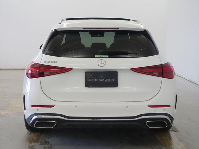 ヤナセの中古車は、すべて第三者検査専門機関（ＡＩＳ）によって、内外装から機関にいたるまで公正かつ厳正に検査されます。検査後、経験豊富なスタッフが、記録簿の確認、ＣＰＵ診断テストなどを実施いたします。