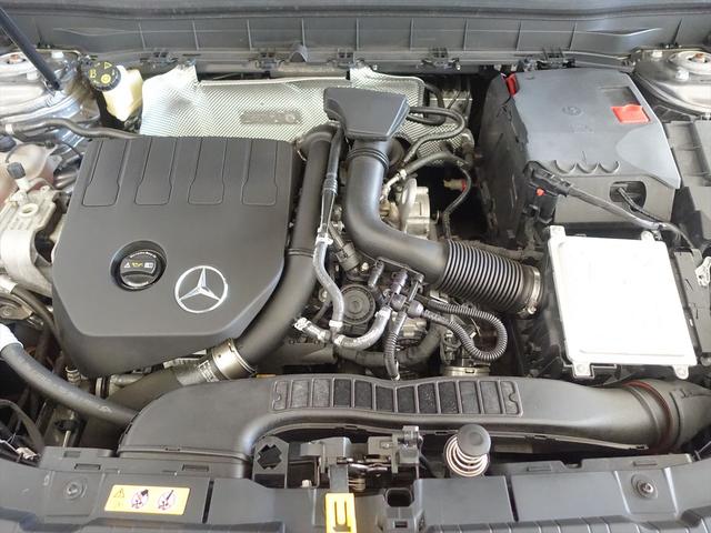 ＧＬＢ ＧＬＢ１８０　ＡＭＧライン　ＡＭＧレザーエクスクルーシブパッケージ　アドバンスドパッケージ　ナビゲーションパッケージ　３列シート　Ｂｌｕｅｔｏｏｔｈ接続　ＥＴＣ　ＬＥＤヘッドライト　ＴＶ　アイドリングストップ（9枚目）