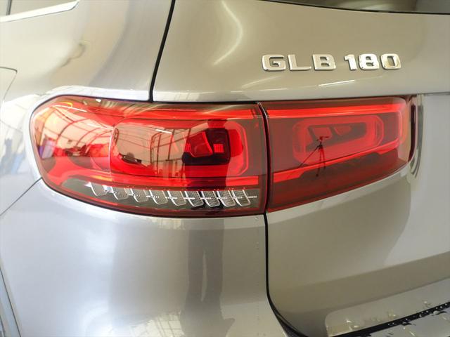 ＧＬＢ ＧＬＢ１８０　ＡＭＧライン　ＡＭＧレザーエクスクルーシブパッケージ　アドバンスドパッケージ　ナビゲーションパッケージ　３列シート　Ｂｌｕｅｔｏｏｔｈ接続　ＥＴＣ　ＬＥＤヘッドライト　ＴＶ　アイドリングストップ（32枚目）