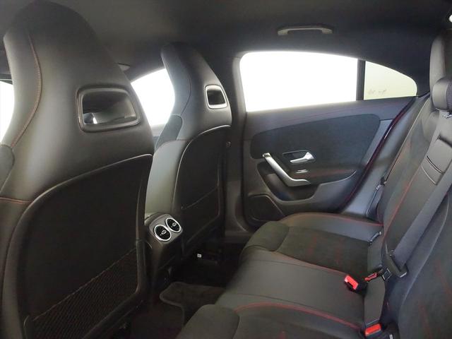 ＣＬＡクラス ＣＬＡ１８０　ＡＭＧラインパッケージ　Ｂｌｕｅｔｏｏｔｈ接続　ＥＴＣ　ＬＥＤヘッドライト　ＴＶ　アイドリングストップ　クルーズコントロール　コネクテッド機能　サイドカメラ　シートヒーター　トランクスルー　ナビ（23枚目）