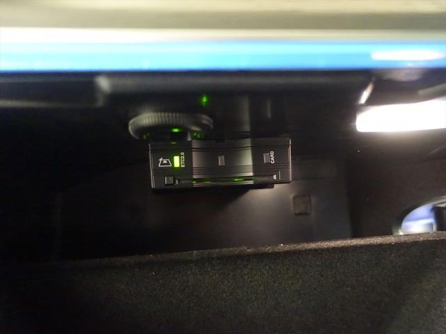 ＧＬＥ ＧＬＥ４００　ｄ　４ＭＡＴＩＣ　スポーツ　３列シート　Ｂｌｕｅｔｏｏｔｈ接続　ＥＴＣ　ＬＥＤヘッドライト　ＴＶ　アイドリングストップ　クルーズコントロール　コネクテッド機能　サイドカメラ　サンルーフ・ガラスルーフ　シートエアコン（22枚目）