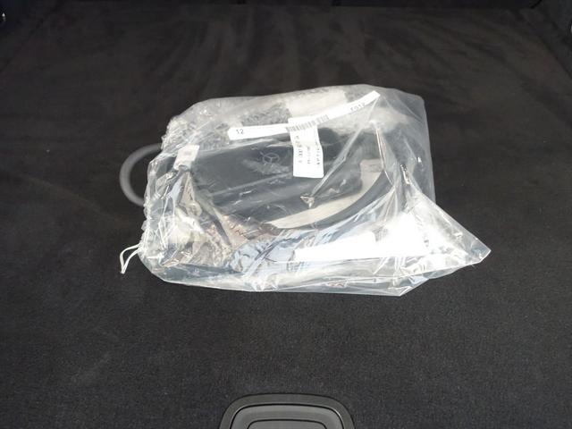 ＥＱＣ ＥＱＣ４００　４ＭＡＴＩＣ　ＡＭＧライン　Ｂｌｕｅｔｏｏｔｈ接続　ＥＴＣ　ＬＥＤヘッドライト　ＴＶ　クルーズコントロール　サイドカメラ　シートヒーター　トランクスルー　ナビ　バックモニター　パワーシート　フロアマット　フロントカメラ（25枚目）