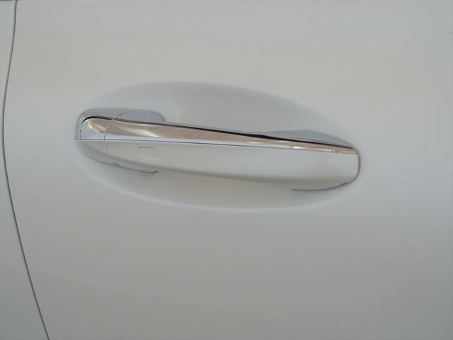 ＥＱＣ ＥＱＣ４００　４ＭＡＴＩＣ　ＡＭＧライン　Ｂｌｕｅｔｏｏｔｈ接続　ＥＴＣ　ＬＥＤヘッドライト　ＴＶ　クルーズコントロール　サイドカメラ　シートヒーター　トランクスルー　ナビ　バックモニター　パワーシート　フロアマット　フロントカメラ（27枚目）