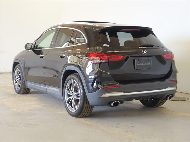 GLAクラス GLA35 4MATIC AMGパフォーマンスパッケージ AMGアドバンスドパッケージ Bluetooth接続 ETC LEDヘッドライト TV アイドリングストップ クルーズコントロール コネクテッド機能 サイドカメラ(4枚目)