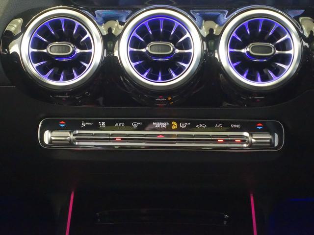 GLAクラス GLA35 4MATIC AMGパフォーマンスパッケージ AMGアドバンスドパッケージ Bluetooth接続 ETC LEDヘッドライト TV アイドリングストップ クルーズコントロール コネクテッド機能 サイドカメラ(13枚目)