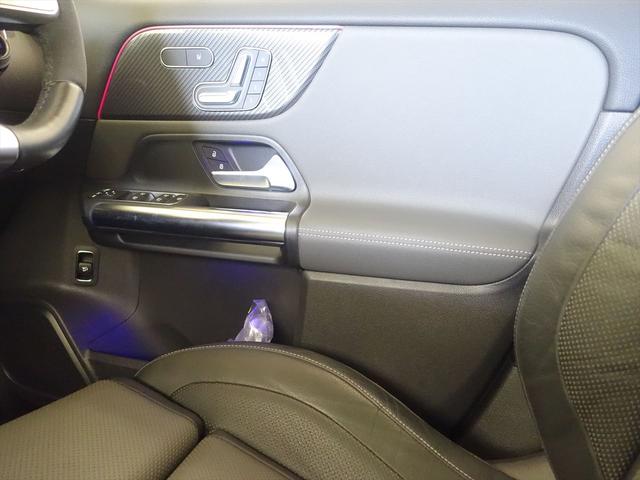 GLAクラス GLA35 4MATIC AMGパフォーマンスパッケージ AMGアドバンスドパッケージ Bluetooth接続 ETC LEDヘッドライト TV アイドリングストップ クルーズコントロール コネクテッド機能 サイドカメラ(15枚目)