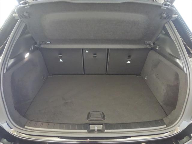 GLAクラス GLA35 4MATIC AMGパフォーマンスパッケージ AMGアドバンスドパッケージ Bluetooth接続 ETC LEDヘッドライト TV アイドリングストップ クルーズコントロール コネクテッド機能 サイドカメラ(25枚目)