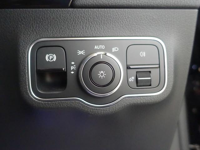 GLAクラス GLA35 4MATIC AMGパフォーマンスパッケージ AMGアドバンスドパッケージ Bluetooth接続 ETC LEDヘッドライト TV アイドリングストップ クルーズコントロール コネクテッド機能 サイドカメラ(29枚目)