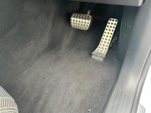 GLE GLE450 d 4MATIC スポーツ 3列シート Bluetooth接続 ETC LEDヘッドライト TV アイドリングストップ クルーズコントロール コネクテッド機能 サイドカメラ サンルーフ・ガラスルーフ シートエアコン(26枚目)