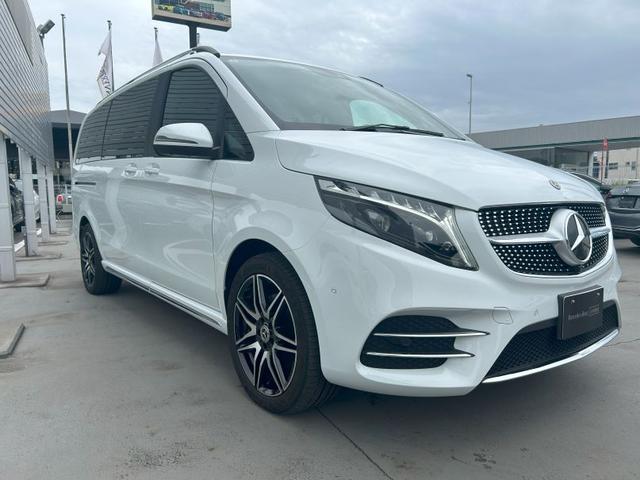 Ｖクラス Ｖ２２０　ｄ　アバンギャルド　ロング　ＡＭＧラインパッケージ　エクスクルーシブシートパッケージ　３列シート　Ｂｌｕｅｔｏｏｔｈ接続　ＥＴＣ　ＬＥＤヘッドライト　ＴＶ　アイドリングストップ　オットマン　クルーズコントロール　コネクテッド機能（5枚目）