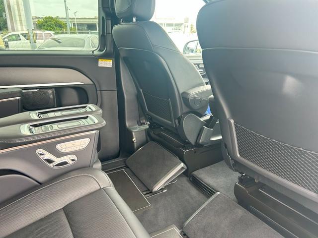 Ｖクラス Ｖ２２０　ｄ　アバンギャルド　ロング　ＡＭＧラインパッケージ　エクスクルーシブシートパッケージ　３列シート　Ｂｌｕｅｔｏｏｔｈ接続　ＥＴＣ　ＬＥＤヘッドライト　ＴＶ　アイドリングストップ　オットマン　クルーズコントロール　コネクテッド機能（21枚目）