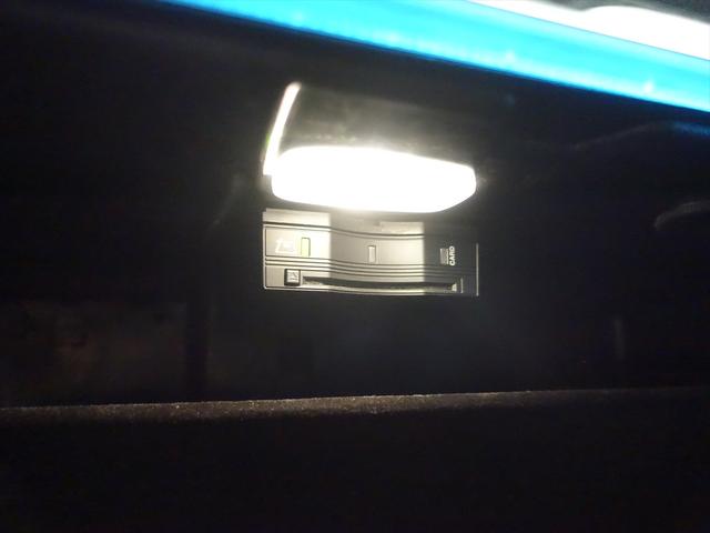 GLE GLE53 4MATIC+ クーペ AMGインテリアカーボンパッケージ Bluetooth接続 ETC LEDヘッドライト TV アイドリングストップ クルーズコントロール コネクテッド機能 サイドカメラ サンルーフ・ガラスルーフ(25枚目)