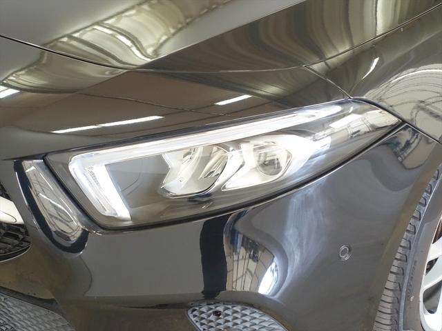 Aクラスセダン A180 スタイル セダン レーダーセーフティパッケージ・ナ ビゲーションパッケージ(9枚目)