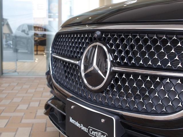 Ｅクラス Ｅ２００　アバンギャルド　ＡＭＧラインパッケージ　レザーエクスクルーシブパッケージ　アドバンスドパッケージ　デジタルインテリアパッケージ　Ｂｌｕｅｔｏｏｔｈ接続　ＥＴＣ　ＬＥＤヘッドライト　ＴＶ　アイドリングストップ（3枚目）