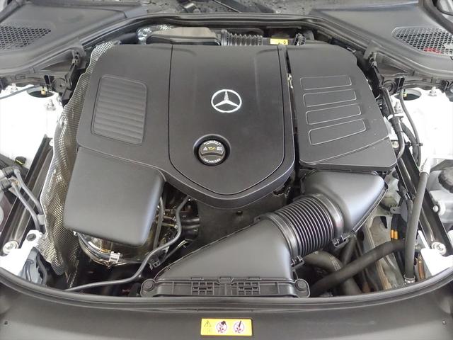 Ｅクラス Ｅ３５０　ｅ　スポーツ　エディションスター　レザーエクスクルーシブパッケージ　アドバンスドパッケージ　デジタルインテリアパッケージ　ドライバーズパッケージ　Ｂｌｕｅｔｏｏｔｈ接続　ＥＴＣ　ＬＥＤヘッドライト　ＴＶ　アイドリングストップ（9枚目）