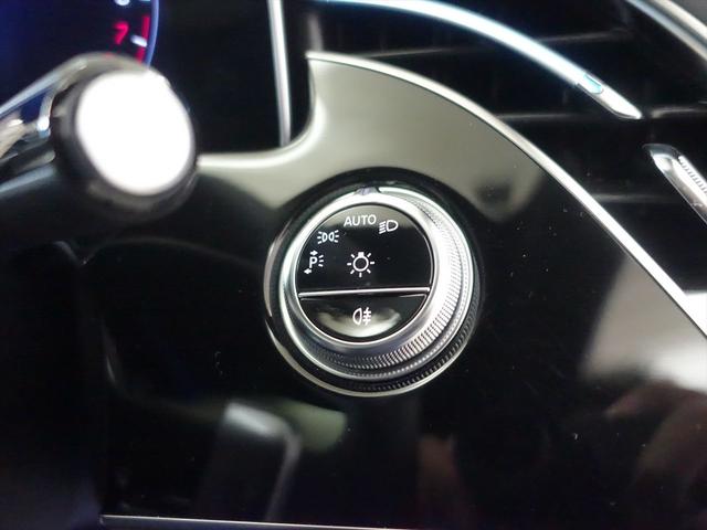 Ｅクラス Ｅ３５０　ｅ　スポーツ　エディションスター　レザーエクスクルーシブパッケージ　アドバンスドパッケージ　デジタルインテリアパッケージ　ドライバーズパッケージ　Ｂｌｕｅｔｏｏｔｈ接続　ＥＴＣ　ＬＥＤヘッドライト　ＴＶ　アイドリングストップ（30枚目）