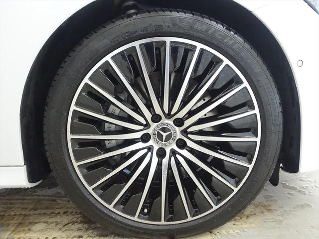 Ｅクラス Ｅ３５０　ｅ　スポーツ　エディションスター　レザーエクスクルーシブパッケージ　アドバンスドパッケージ　デジタルインテリアパッケージ　ドライバーズパッケージ　Ｂｌｕｅｔｏｏｔｈ接続　ＥＴＣ　ＬＥＤヘッドライト　ＴＶ　アイドリングストップ（37枚目）