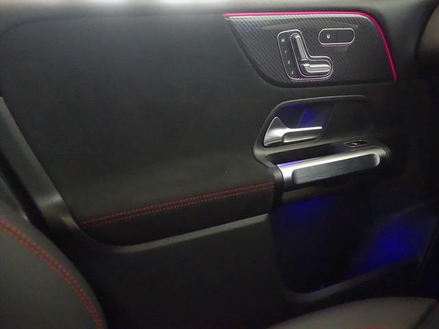 ＧＬＢ ＧＬＢ２００　ｄ　４ＭＡＴＩＣ　ＡＭＧラインパッケージ　３列シート　Ｂｌｕｅｔｏｏｔｈ接続　ＥＴＣ　ＬＥＤヘッドライト　ＴＶ　アイドリングストップ　クルーズコントロール　コネクテッド機能　サイドカメラ　サンルーフ・ガラスルーフ（14枚目）