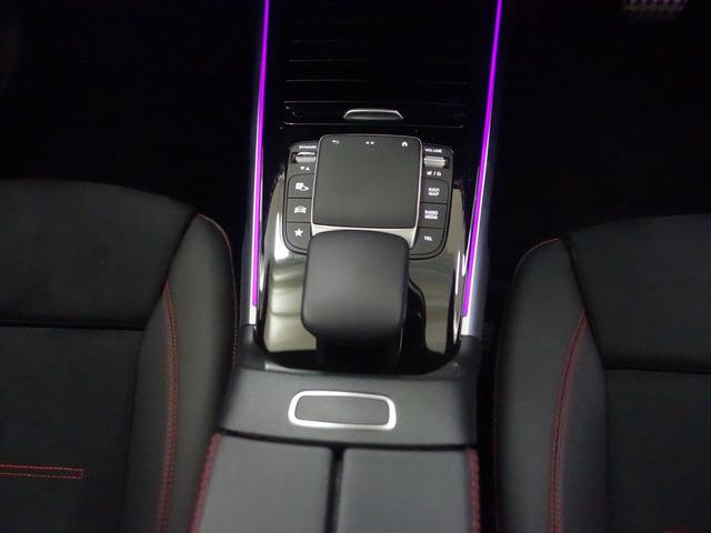 ＧＬＢ ＧＬＢ２００　ｄ　４ＭＡＴＩＣ　ＡＭＧラインパッケージ　３列シート　Ｂｌｕｅｔｏｏｔｈ接続　ＥＴＣ　ＬＥＤヘッドライト　ＴＶ　アイドリングストップ　クルーズコントロール　コネクテッド機能　サイドカメラ　サンルーフ・ガラスルーフ（16枚目）