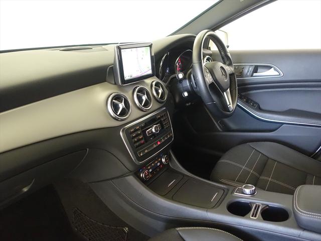 GLAクラス GLA250 4MATIC オフロード レーダーセーフティパッケージ Bluetooth接続 CD DVD再生 ETC TV アイドリングストップ クルーズコントロール シートヒーター トランクスルー ナビ バックモニター パワーシート(19枚目)