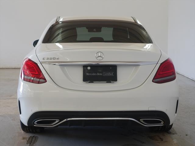 Ｃクラス Ｃ２２０　ｄ　アバンギャルド　ＡＭＧライン　レーダーセーフティパッケージ　Ｂｌｕｅｔｏｏｔｈ接続　ＥＴＣ　ＬＥＤヘッドライト　ＴＶ　アイドリングストップ　クルーズコントロール　コネクテッド機能　シートヒーター　トランクスルー　ナビ（3枚目）