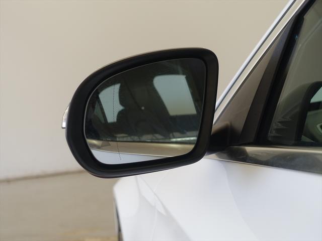 Ｃクラス Ｃ２２０　ｄ　アバンギャルド　ＡＭＧライン　レーダーセーフティパッケージ　Ｂｌｕｅｔｏｏｔｈ接続　ＥＴＣ　ＬＥＤヘッドライト　ＴＶ　アイドリングストップ　クルーズコントロール　コネクテッド機能　シートヒーター　トランクスルー　ナビ（6枚目）