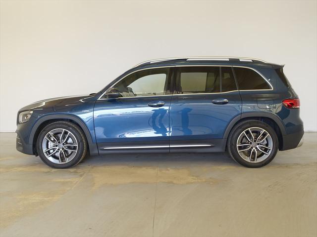 ＧＬＢ ＧＬＢ３５　４ＭＡＴＩＣ　ＡＭＧアドバンスドパッケージ　３列シート　Ｂｌｕｅｔｏｏｔｈ接続　ＥＴＣ　ＬＥＤヘッドライト　ＴＶ　アイドリングストップ　クルーズコントロール　コネクテッド機能　サイドカメラ　サンルーフ・ガラスルーフ（5枚目）