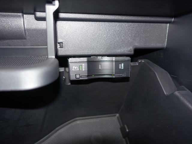 ＧＬＢ ＧＬＢ３５　４ＭＡＴＩＣ　ＡＭＧアドバンスドパッケージ　３列シート　Ｂｌｕｅｔｏｏｔｈ接続　ＥＴＣ　ＬＥＤヘッドライト　ＴＶ　アイドリングストップ　クルーズコントロール　コネクテッド機能　サイドカメラ　サンルーフ・ガラスルーフ（22枚目）