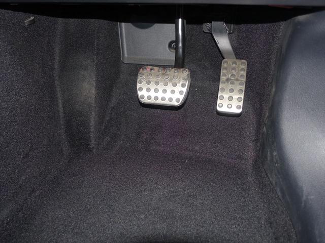 ＧＬＢ ＧＬＢ３５　４ＭＡＴＩＣ　ＡＭＧアドバンスドパッケージ　３列シート　Ｂｌｕｅｔｏｏｔｈ接続　ＥＴＣ　ＬＥＤヘッドライト　ＴＶ　アイドリングストップ　クルーズコントロール　コネクテッド機能　サイドカメラ　サンルーフ・ガラスルーフ（29枚目）