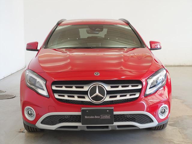 ＧＬＡクラス ＧＬＡ１８０　レーダーセーフティパッケージ　Ｂｌｕｅｔｏｏｔｈ接続　ＣＤ　ＤＶＤ再生　ＥＴＣ　ＬＥＤヘッドライト　ＴＶ　アイドリングストップ　クルーズコントロール　シートヒーター　トランクスルー　ナビ（2枚目）