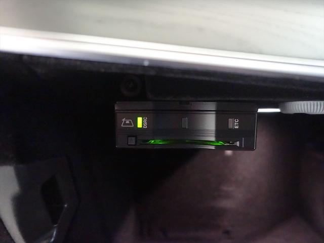 Ｅクラス Ｅ２００　アバンギャルド　スポーツ　Ｂｌｕｅｔｏｏｔｈ接続　ＥＴＣ　ＬＥＤヘッドライト　ＴＶ　アイドリングストップ　クルーズコントロール　コネクテッド機能　サイドカメラ　シートヒーター　トランクスルー　ナビ　バックモニター　パワーシート（21枚目）