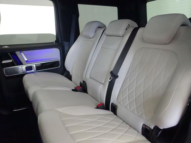 Ｇクラス Ｇ４００　ｄ　ＡＭＧラインパッケージ　ラグジュアリーパッケージ　Ｇ　ｍａｎｕｆａｋｔｕｒプログラムプラス　Ｂｌｕｅｔｏｏｔｈ接続　ＥＴＣ　ＬＥＤヘッドライト　ＴＶ　アイドリングストップ　クルーズコントロール（26枚目）