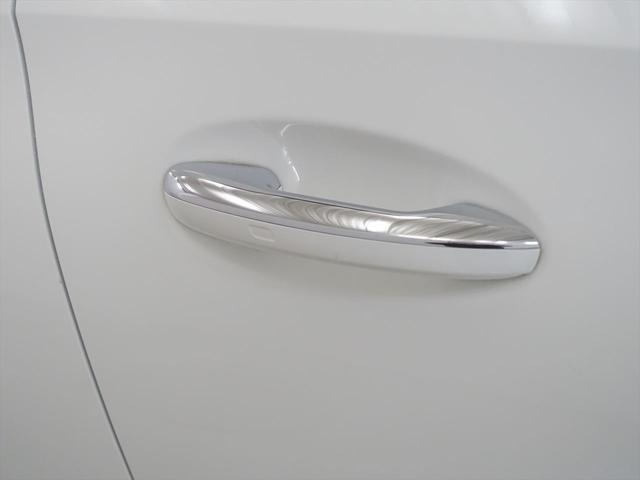 Ｃクラスステーションワゴン Ｃ２００　ステーションワゴン　アバンギャルド　ＡＭＧラインパッケージ　レザーエクスクルーシブパッケージ　Ｂｌｕｅｔｏｏｔｈ接続　ＥＴＣ　ＬＥＤヘッドライト　ＴＶ　アイドリングストップ　クルーズコントロール　コネクテッド機能　サイドカメラ（27枚目）