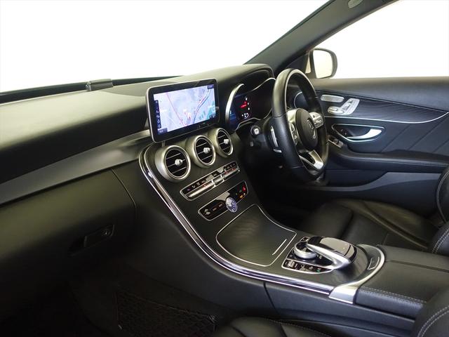 Ｃクラス Ｃ１８０　アバンギャルド　ＡＭＧライン　レーダーセーフティパッケージ　ベーシックパッケージ　Ｂｌｕｅｔｏｏｔｈ接続　ＥＴＣ　ＬＥＤヘッドライト　ＴＶ　アイドリングストップ　クルーズコントロール　シートヒーター　トランクスルー　ナビ（19枚目）