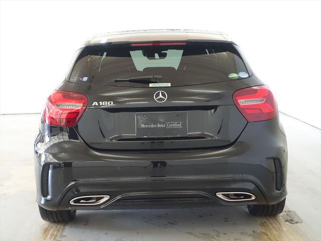 Ａクラス Ａ１８０　スポーツ　レーダーセーフティパッケージ　Ｂｌｕｅｔｏｏｔｈ接続　ＣＤ　ＤＶＤ再生　ＥＴＣ　ＬＥＤヘッドライト　ＴＶ　アイドリングストップ　クルーズコントロール　シートヒーター　トランクスルー　ナビ（4枚目）