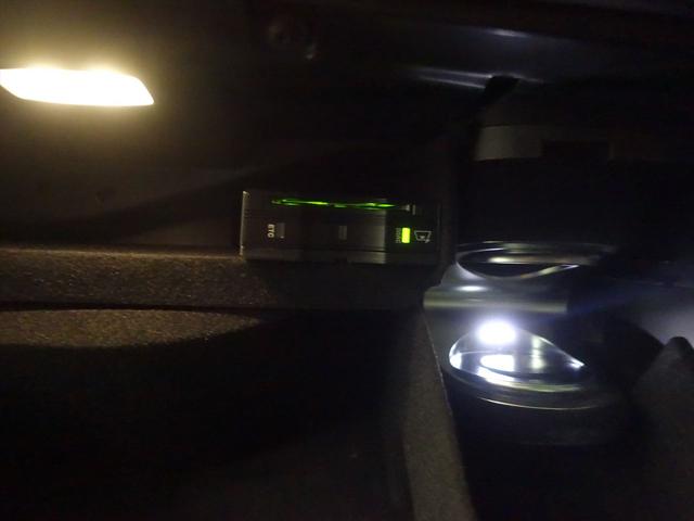 GLC GLC43 4MATIC レザーエクスクルーシブパッケージ Bluetooth接続 CD DVD再生 ETC LEDヘッドライト TV アイドリングストップ クルーズコントロール コネクテッド機能 サイドカメラ(22枚目)