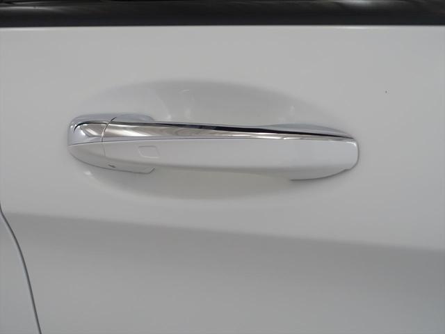 GLC GLC43 4MATIC レザーエクスクルーシブパッケージ Bluetooth接続 CD DVD再生 ETC LEDヘッドライト TV アイドリングストップ クルーズコントロール コネクテッド機能 サイドカメラ(27枚目)