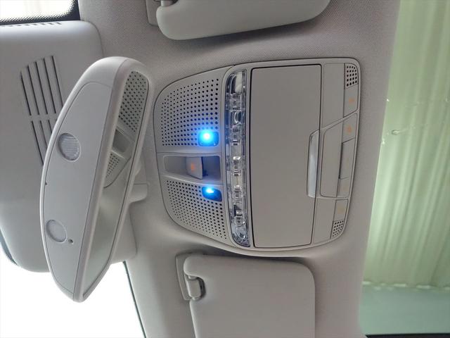 Cクラス C350 e アバンギャルド Bluetooth接続 CD DVD再生 ETC LEDヘッドライト TV アイドリングストップ クルーズコントロール サンルーフ・ガラスルーフ シートヒーター トランクスルー ナビ バックモニター(20枚目)