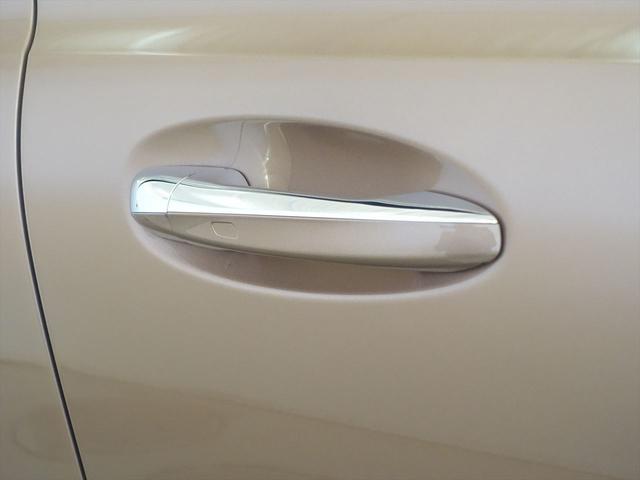 GLB GLB200 d 4MATIC AMGラインパッケージ AMGレザーエクスクルーシブパッケージ アドバンスドパッケージ 3列シート Bluetooth接続 ETC LEDヘッドライト TV アイドリングストップ クルーズコントロール(29枚目)