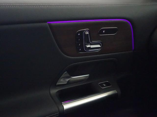 ＧＬＡクラス ＧＬＡ２００　ｄ　４ＭＡＴＩＣ　レザーエクスクルーシブパッケージ　Ｂｌｕｅｔｏｏｔｈ接続　ＥＴＣ　ＬＥＤヘッドライト　ＴＶ　アイドリングストップ　クルーズコントロール　コネクテッド機能　サイドカメラ　サンルーフ・ガラスルーフ（13枚目）