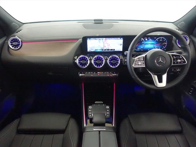 ＧＬＡクラス ＧＬＡ２００　ｄ　４ＭＡＴＩＣ　レザーエクスクルーシブパッケージ　Ｂｌｕｅｔｏｏｔｈ接続　ＥＴＣ　ＬＥＤヘッドライト　ＴＶ　アイドリングストップ　クルーズコントロール　コネクテッド機能　サイドカメラ　サンルーフ・ガラスルーフ（16枚目）