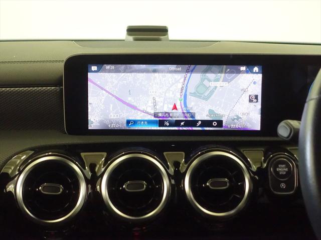 ＣＬＡクラス ＣＬＡ１８０　レーダーセーフティパッケージ　ナビゲーションパッケージ　Ｂｌｕｅｔｏｏｔｈ接続　ＥＴＣ　ＬＥＤヘッドライト　ＴＶ　アイドリングストップ　クルーズコントロール　コネクテッド機能　シートヒーター（11枚目）