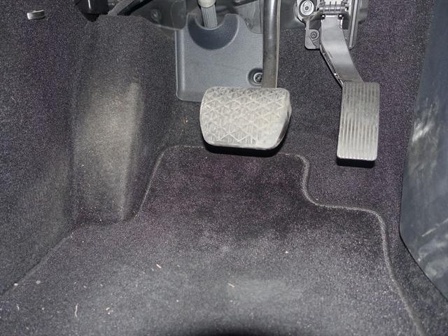 ＣＬＡクラス ＣＬＡ１８０　レーダーセーフティパッケージ　ナビゲーションパッケージ　Ｂｌｕｅｔｏｏｔｈ接続　ＥＴＣ　ＬＥＤヘッドライト　ＴＶ　アイドリングストップ　クルーズコントロール　コネクテッド機能　シートヒーター（27枚目）