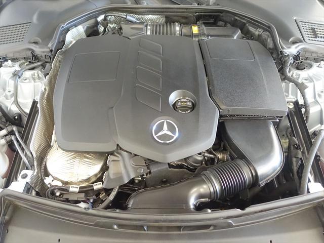 Ｃクラスステーションワゴン Ｃ２２０　ｄ　ステーションワゴン　アバンギャルド　ＡＭＧラインパッケージ　レザーエクスクルーシブパッケージ　ベーシックパッケージ　Ｂｌｕｅｔｏｏｔｈ接続　ＥＴＣ　ＬＥＤヘッドライト　ＴＶ　アイドリングストップ　クルーズコントロール　コネクテッド機能（10枚目）