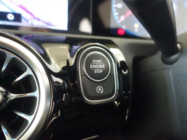 Ａクラスセダン Ａ１８０　セダン　ＡＭＧライン　ベーシックパッケージ　Ｂｌｕｅｔｏｏｔｈ接続　ＥＴＣ　ＬＥＤヘッドライト　アイドリングストップ　クルーズコントロール　コネクテッド機能　シートヒーター　トランクスルー　ナビ　バックモニター（29枚目）