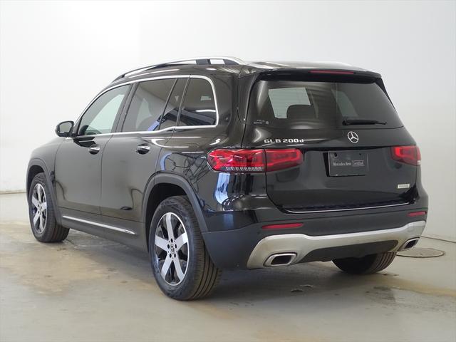 GLB GLB200 d ナビゲーションパッケージ 3列シート Bluetooth接続 ETC LEDヘッドライト TV アイドリングストップ クルーズコントロール コネクテッド機能 サイドカメラ サンルーフ・ガラスルーフ(5枚目)