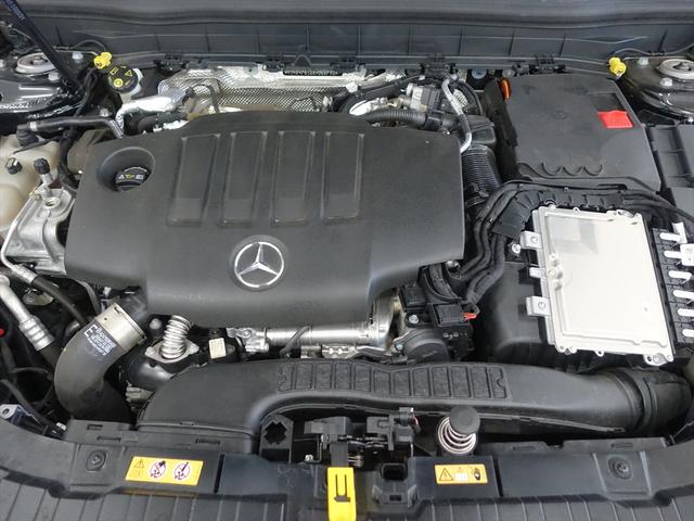 GLB GLB200 d ナビゲーションパッケージ 3列シート Bluetooth接続 ETC LEDヘッドライト TV アイドリングストップ クルーズコントロール コネクテッド機能 サイドカメラ サンルーフ・ガラスルーフ(10枚目)