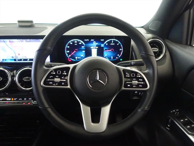 GLB GLB200 d ナビゲーションパッケージ 3列シート Bluetooth接続 ETC LEDヘッドライト TV アイドリングストップ クルーズコントロール コネクテッド機能 サイドカメラ サンルーフ・ガラスルーフ(18枚目)